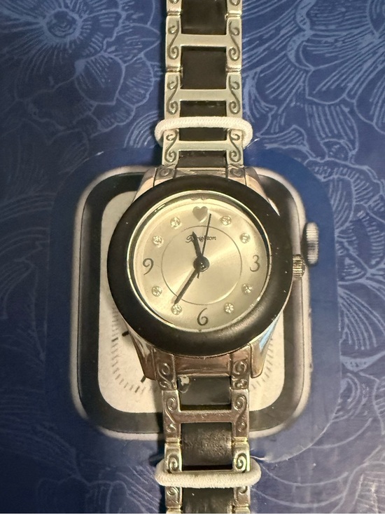 Brighton Silver Watch with Black Accent Links gorgeous NEW in its tin! Gorgeous main image 7